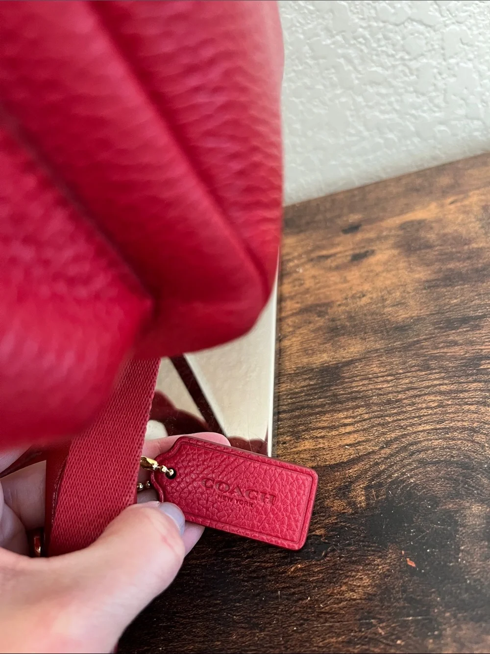 Coach F38263 Mini Charlie Backpack bright red - Picture 4 of 14